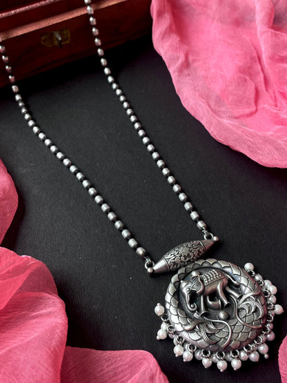 Oxidized Black Polish Pendant Chain Necklace