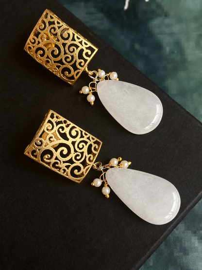 Earring with Monalisa Stone and Square Designer Top