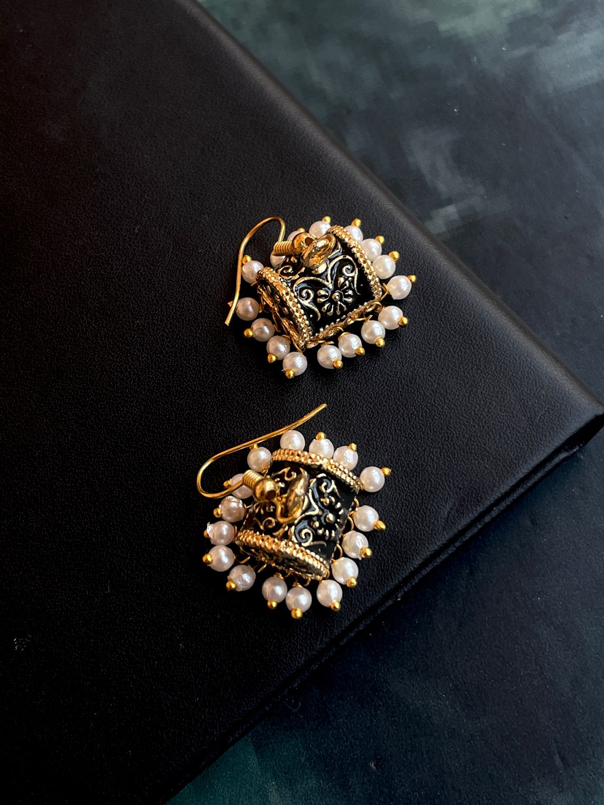 Meenakari Box and Jhumki set of 2 pairs