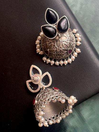 Three Monalisa Stone Leaf Top with Silver Replica Jhumki Earring