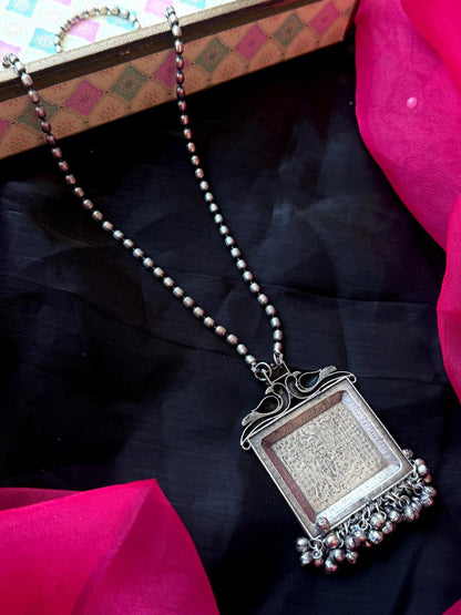 Oxidized Geometrical Etnic Pendant Chain Necklace