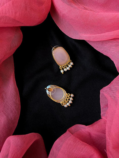 Monalisa Stone with Pearl Pendant chain Necklace and Earring set