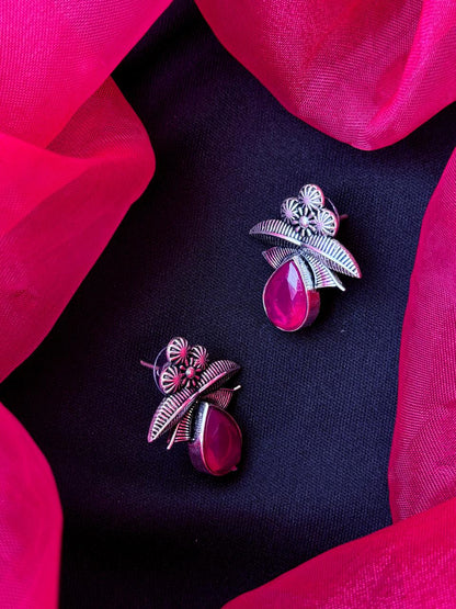 Monalisa Stone Oxidized Geometrical Earring