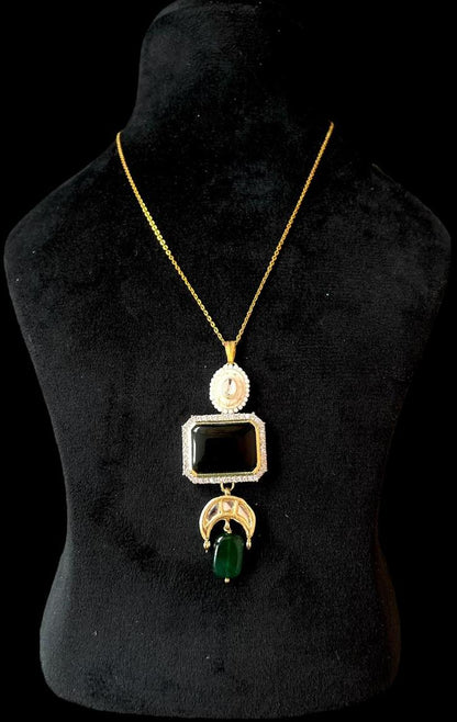 AD with Monalisa Stone Kundan Meenakari Pendant with Earring Set