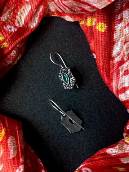 Monalisa Stone Oxidized Earring