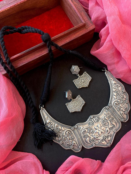 Oxidized Choker with Earring Ethnic Set