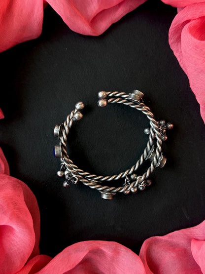 Oxidized Twisted Stone Bangles with Ghunghroo