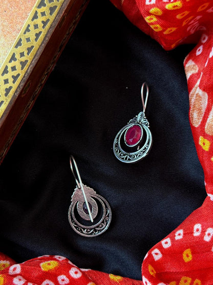 Monalisa Stone Oxidized Earring