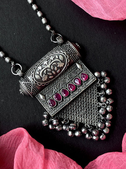 Oxidized Black Polish Pendant Chain Necklace