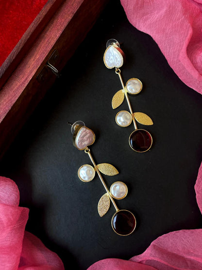 Monalisa Stone Shell Pearl Golden Leaf Earring