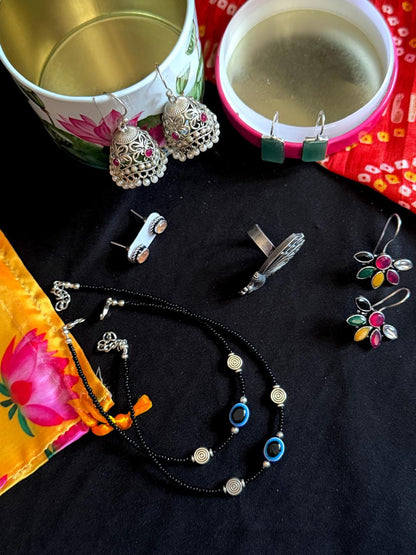 Gift Box (4 pairs of Earring, 1 Ring and 1 Anklet)