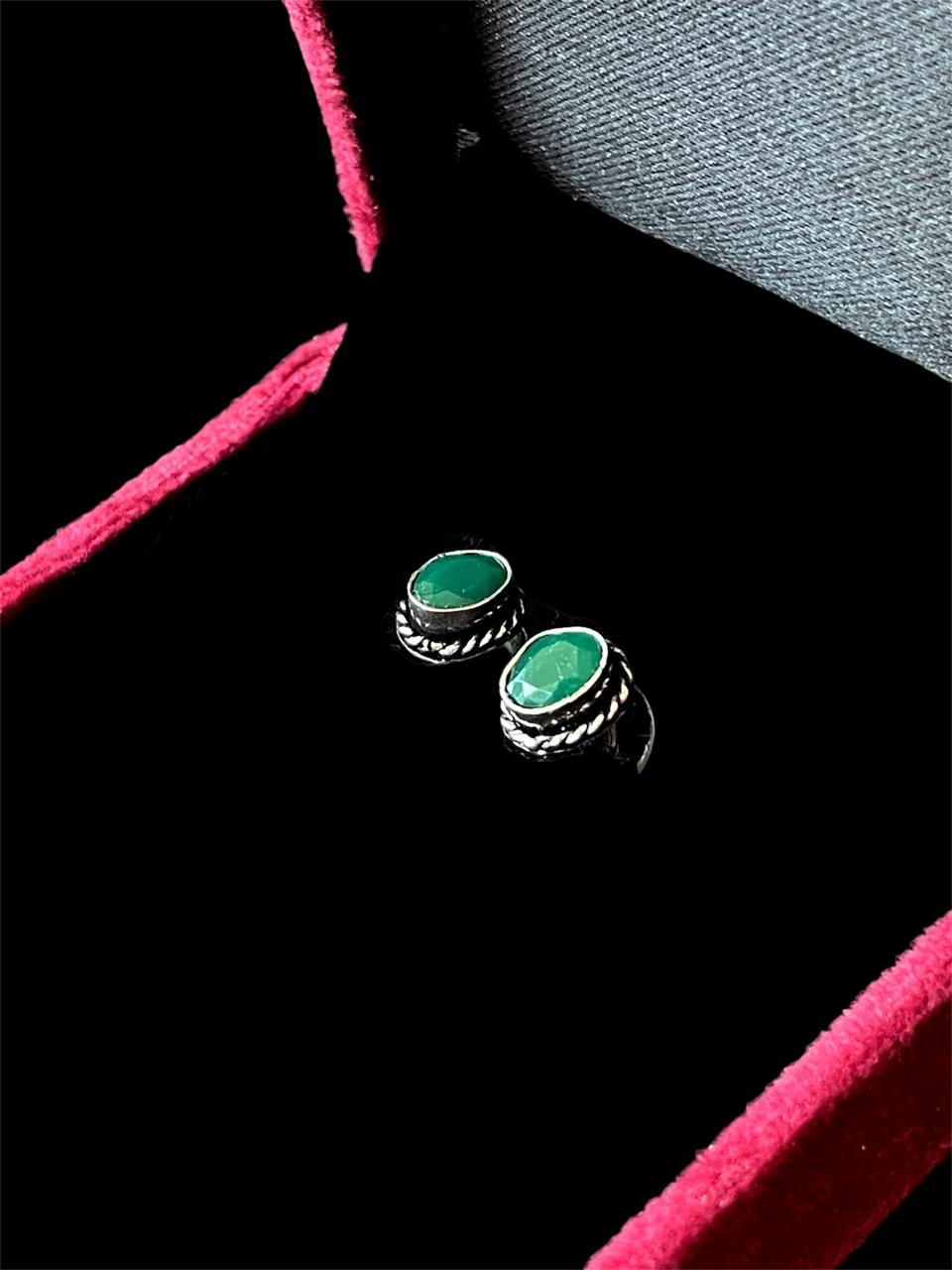 Monalisa Stone Stud Earring (Pair of 2 sets)