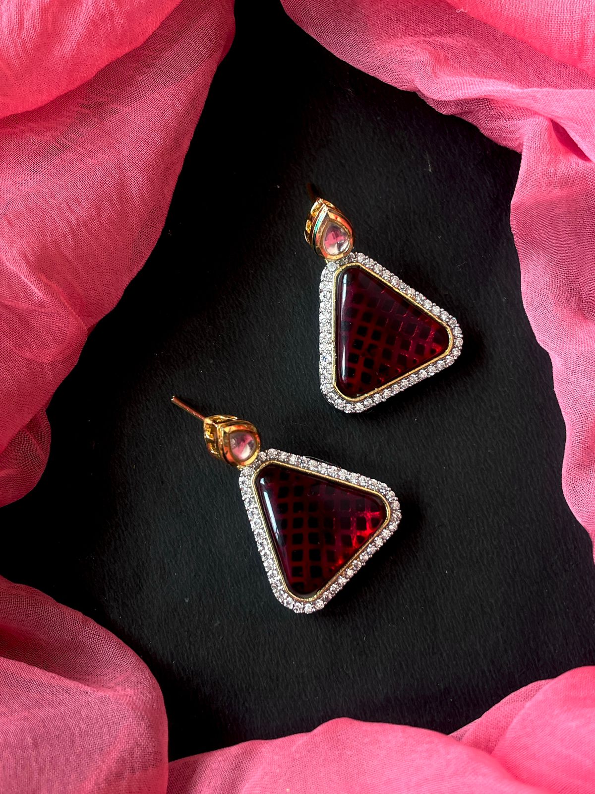 AD and Monalisa Stone Choker with Earring Set