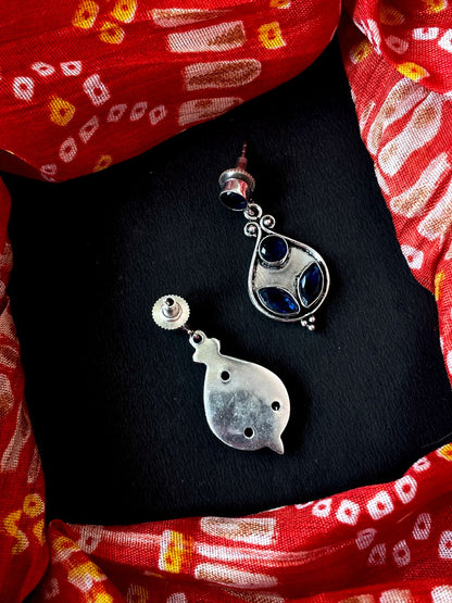 Monalisa Stone Trendy Partywear Earring