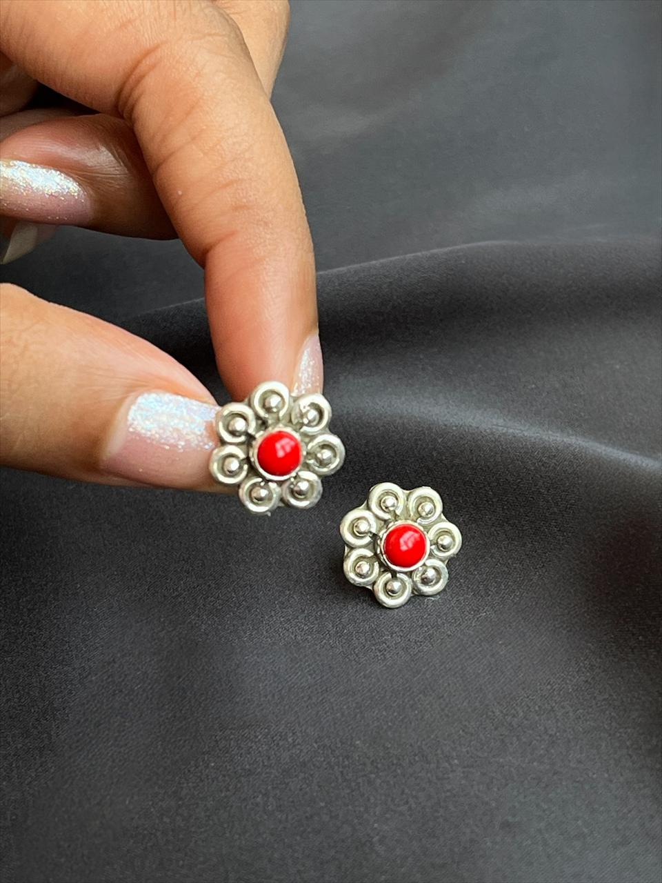 Floral 92.5 Silver Stud Earring