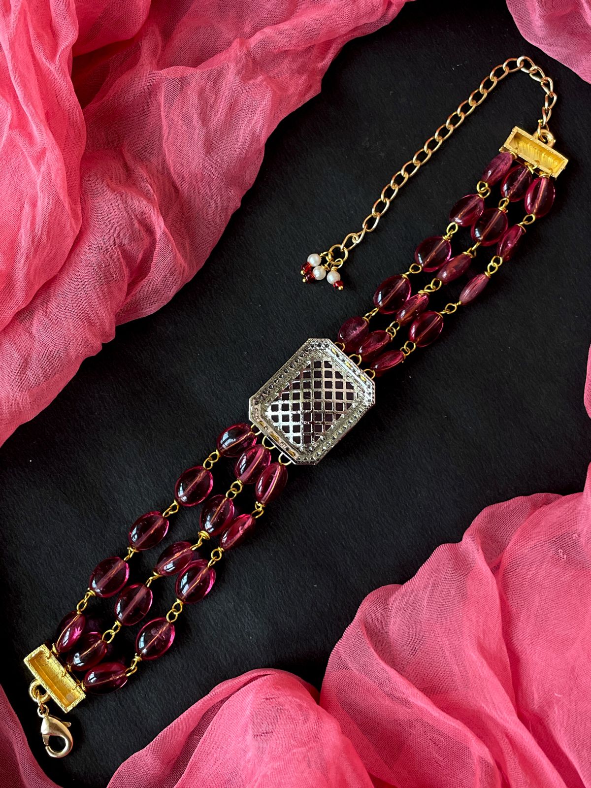 Ad with Monalisa and Jade Stone Bracelet