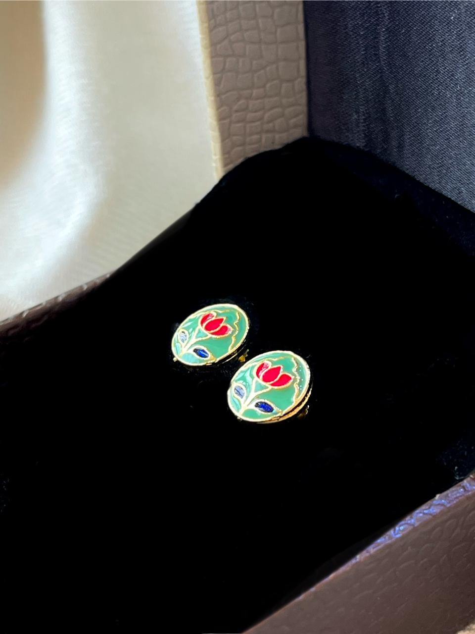 Meenakari Floral Print Small Stud Earring