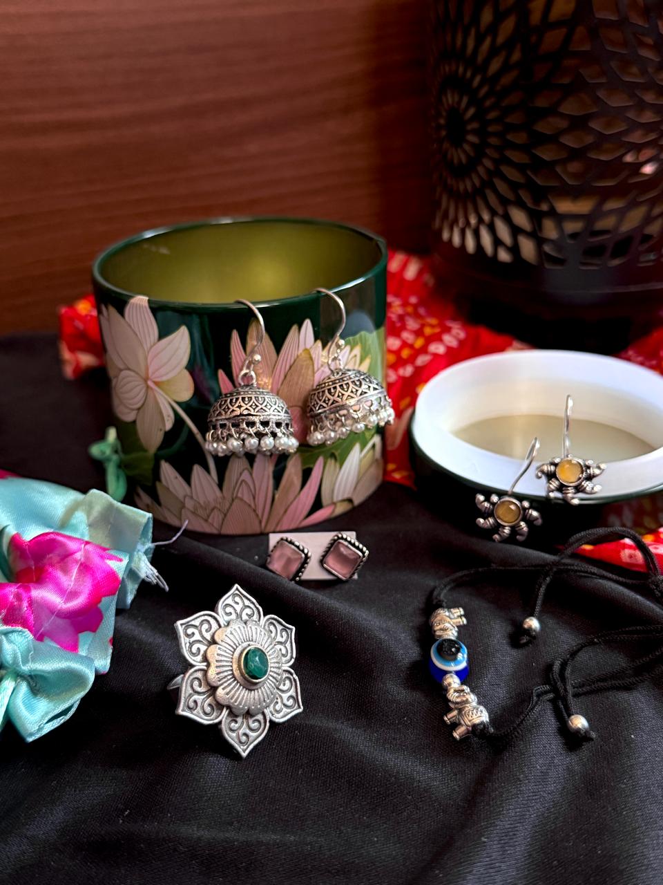 Gift Box (3 pairs of Earring, 1 Anklet and 1 Ring)