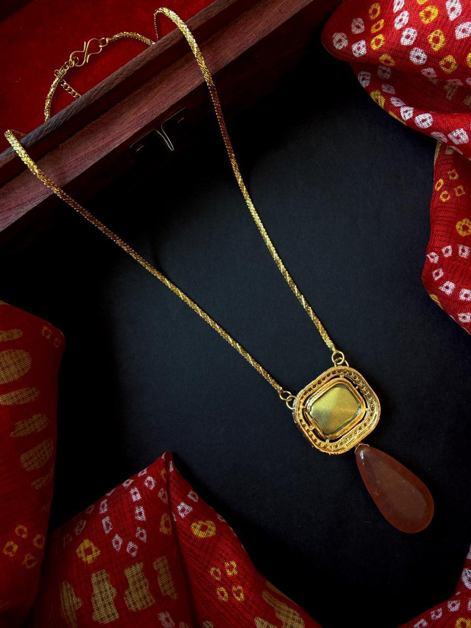 Kundan with Natural Stone PendantChain Necklace