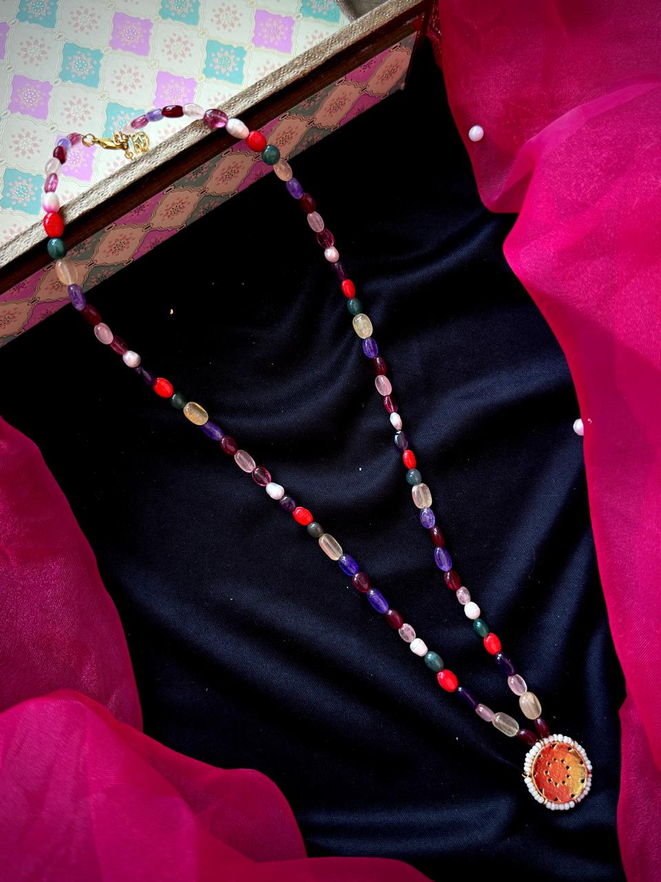 Pachi Kundan Pendant Navratan Mala