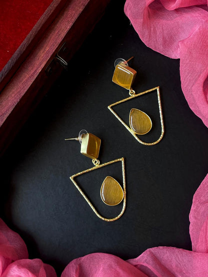 Monalisa Stone Golden Geometrical Earring