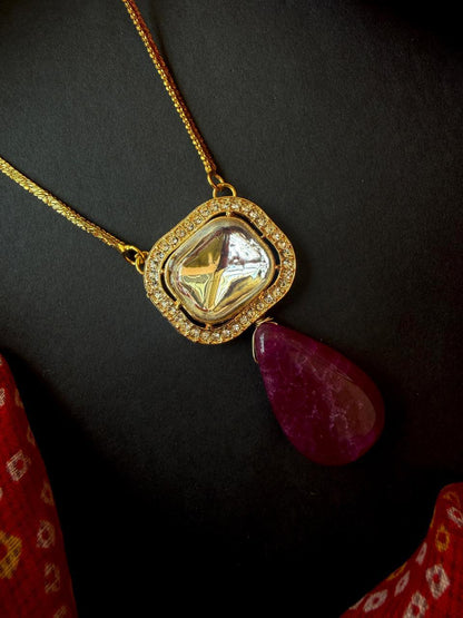 Kundan with Natural Stone PendantChain Necklace