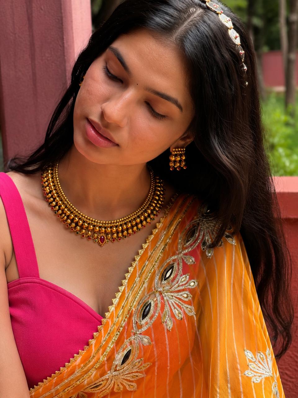 Matt Gold Finish Choker Necklace with Earring set