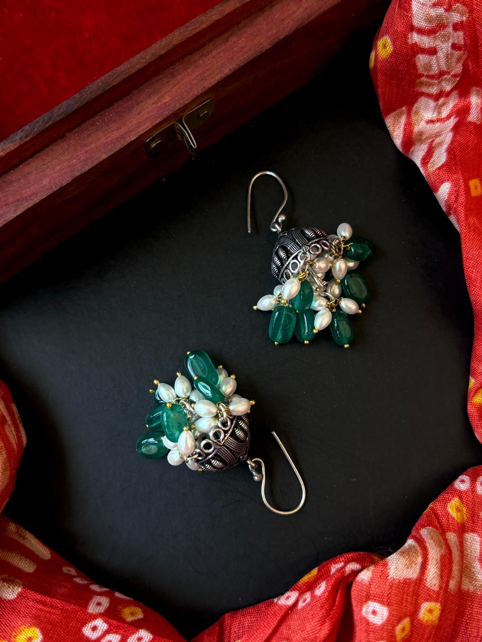 Stone Beaded Partywear Oxidized Jhumki Earring