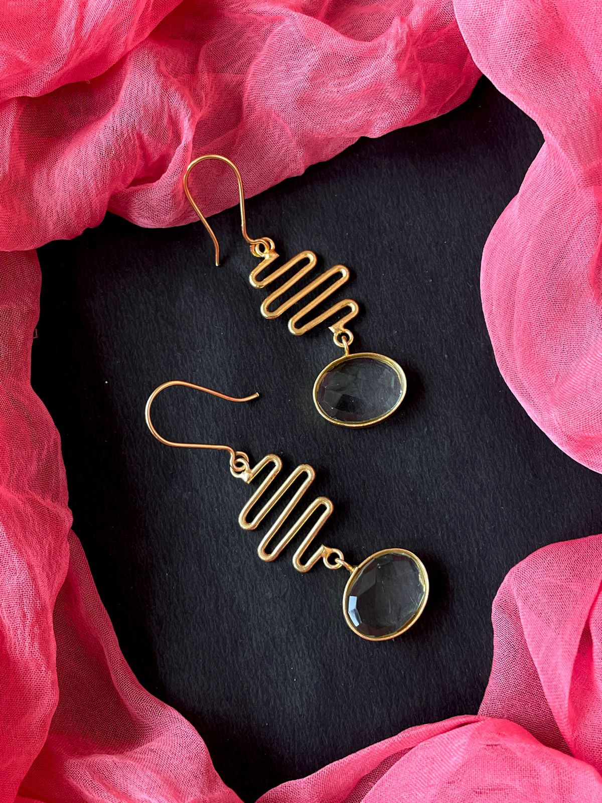 Monalisa Cut Stone Trendy Earring