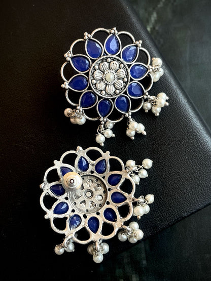 Oxidized Floral Stone Beaded Earring