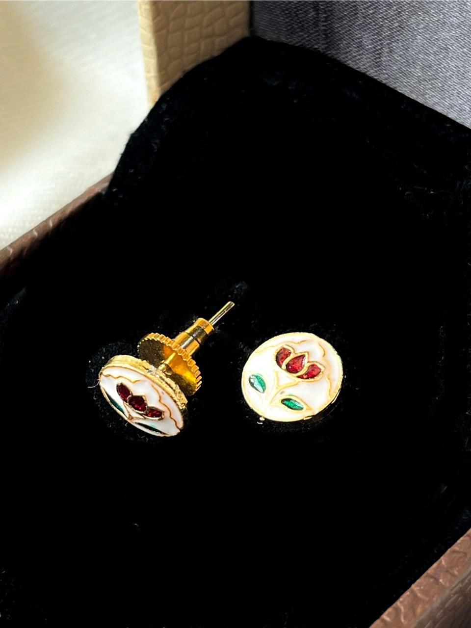 Meenakari Floral Print Small Stud Earring