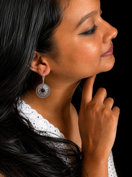 Monalisa Stone Oxidized Round Earring
