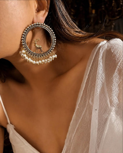 Dual Tone Deer Shape Round Earring