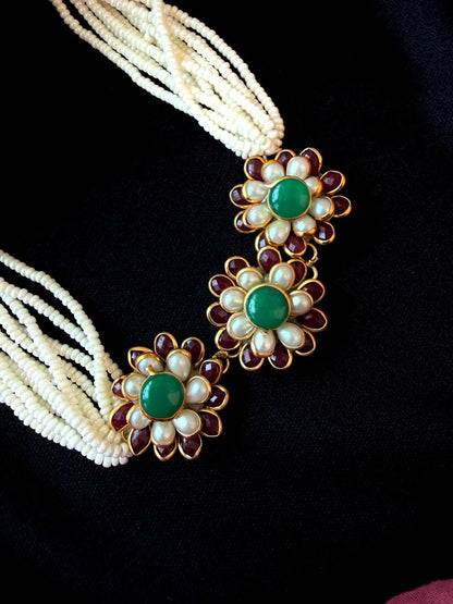 Pachi Kundan Floral Pendant Beaded Choker Necklace