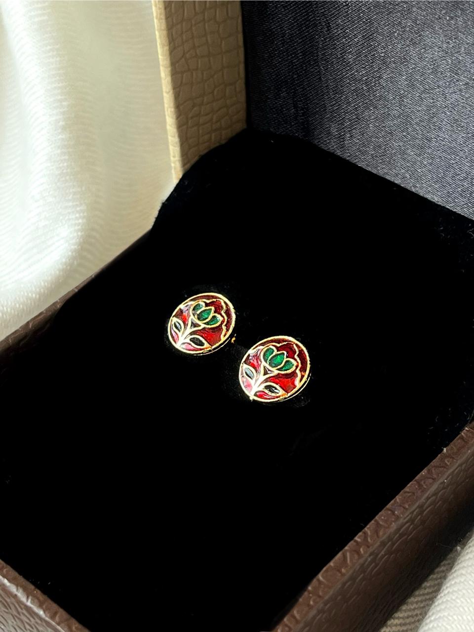 Meenakari Floral Print Small Stud Earring