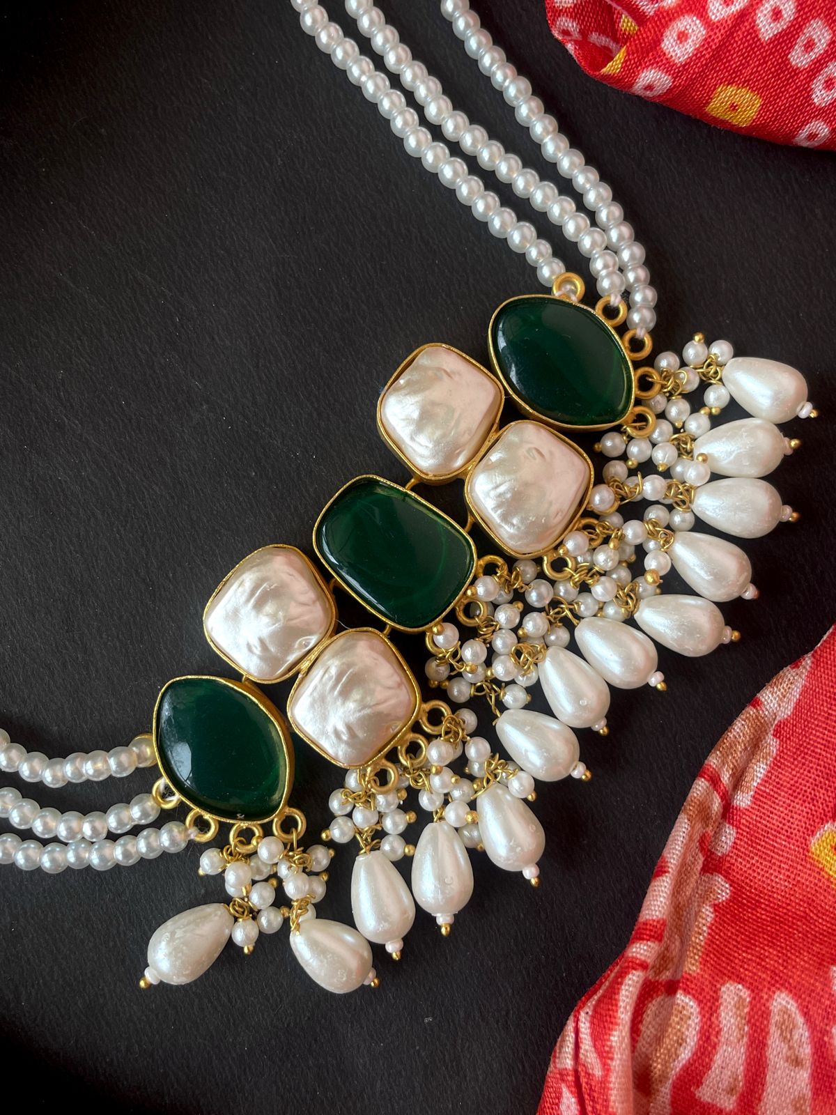 Sea Shell with Monalisa Stone Choker with Earring Set