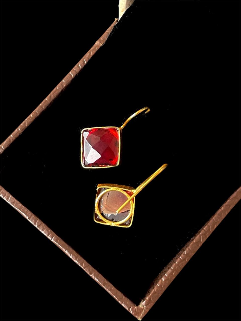 Cut Stone Square Golden Stud Earring