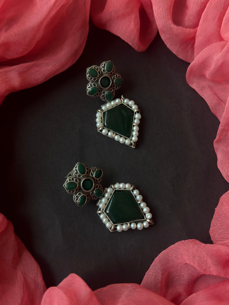 Monalisa Stone Oxidized Necklace with Earrijg set