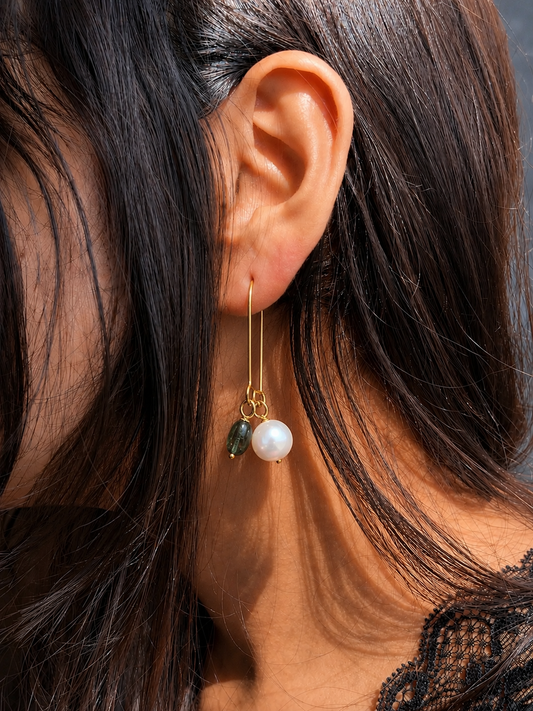 Artificial Shell Pearl Earring