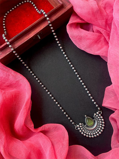 Monalisa Stone Moon shape Pendant Chain Necklace