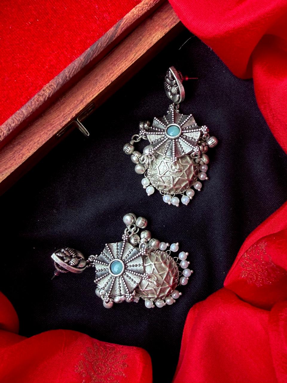Oxidized Top with Jhumki Partywear Earring