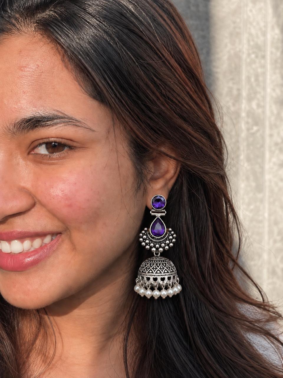 Monalisa Stone Oxidized Jhumki Earring