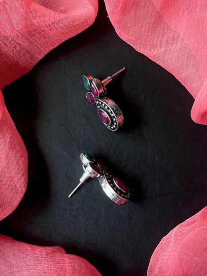 Monalisa Stone Oxidized Stud Earring