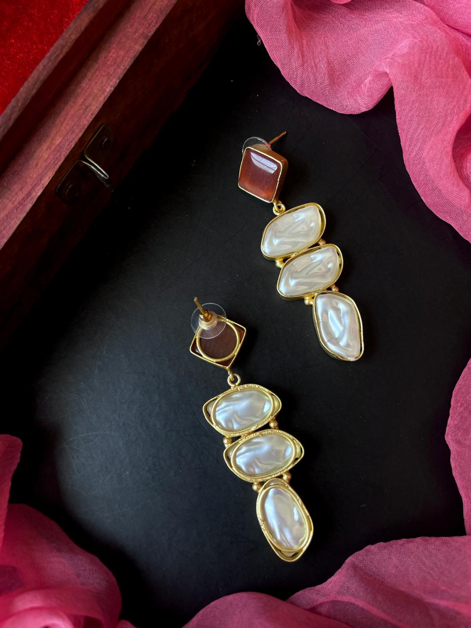 Monalisa Stone Shell Pearl Golden Geometrical Earring