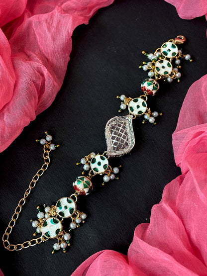 AD with Monalisa Stone Meenakari Kundan Beaded Bracelet