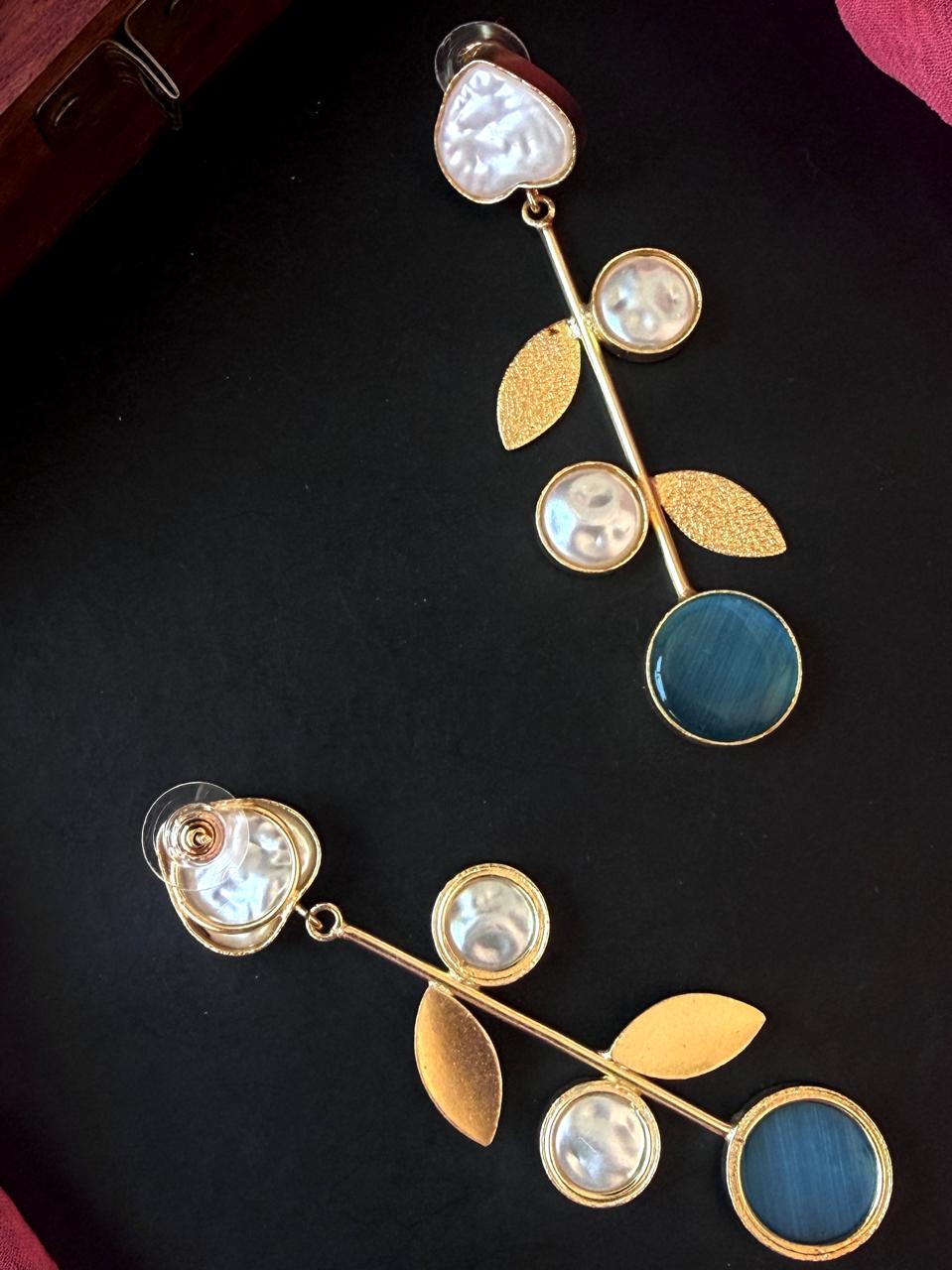 Monalisa Stone Shell Pearl Golden Leaf Earring