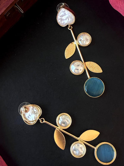 Monalisa Stone Shell Pearl Golden Leaf Earring