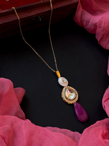 Kundan with Stone Pendant Chain Necklace and Kundan Earring set