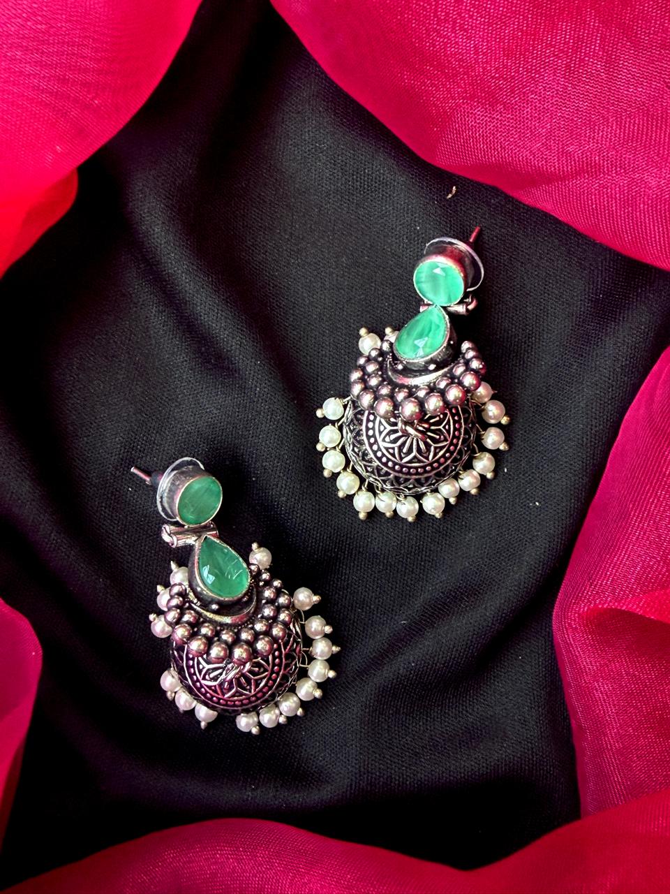 Monalisa Stone Oxidized Jhumki Earring
