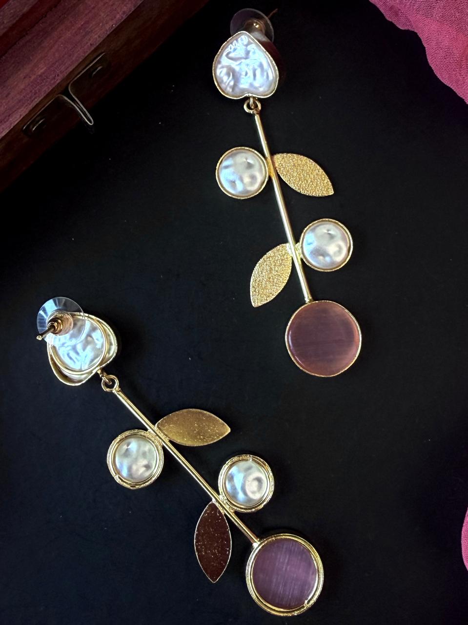 Monalisa Stone Shell Pearl Golden Leaf Earring